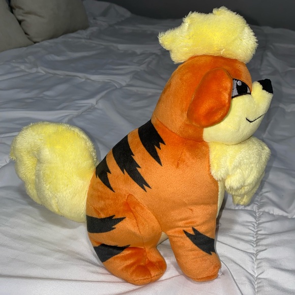 Pokémon Growlite plush - Picture 2 of 3